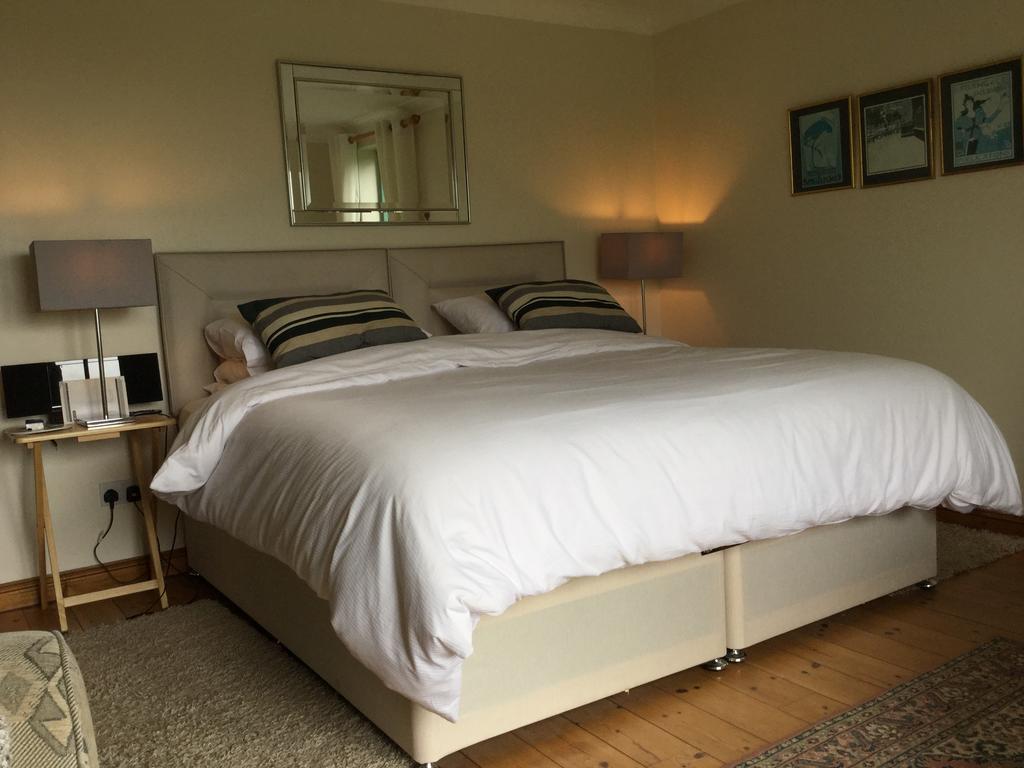 Bed and Breakfast Trecarne House Лискерд Экстерьер фото